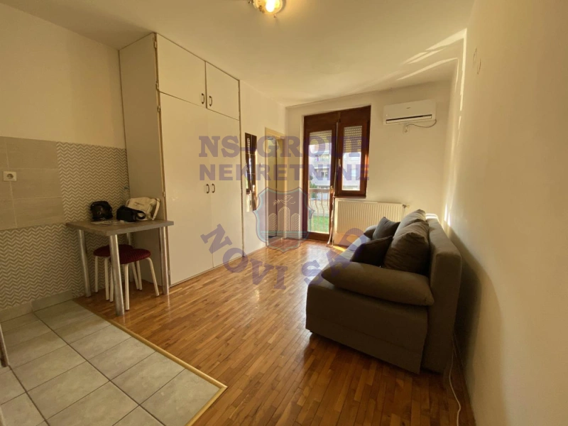 stan na prodaju Novi Sad 18m2 573171