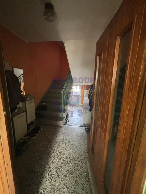 kuca na prodaju Bački Jarak 218m2 573116