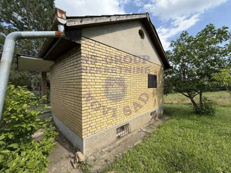 kuca na prodaju Vrdnik 58m2 573094
