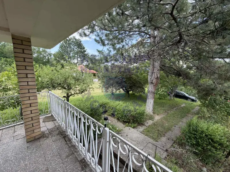 kuca na prodaju Vrdnik 58m2 573094