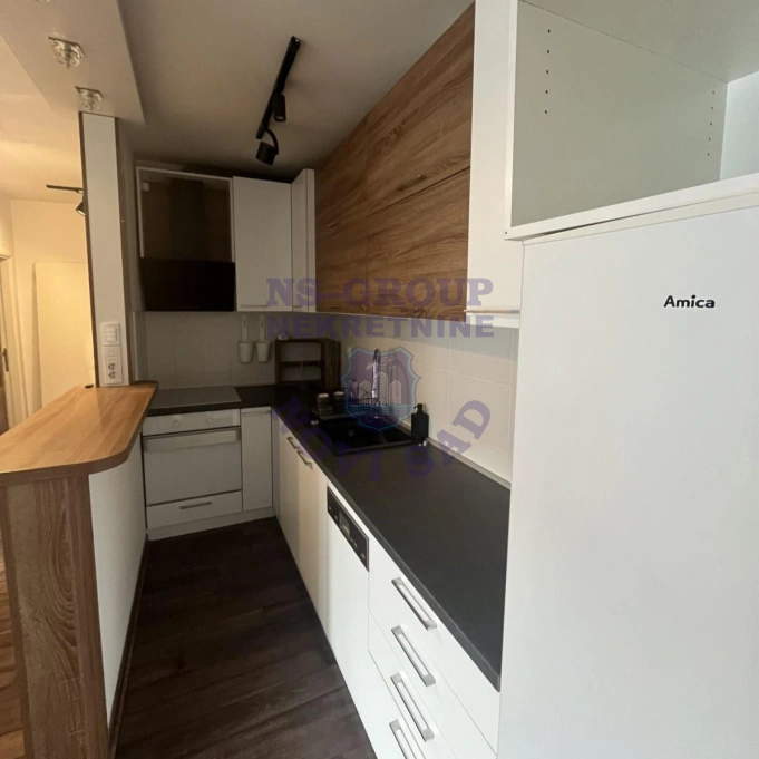 stan za izdavanje Petrovaradin 57m2 16743