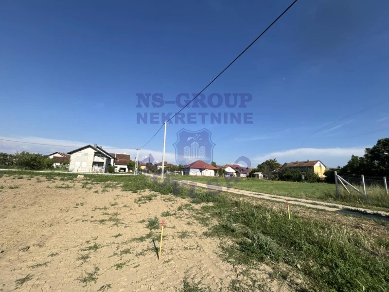 plac na prodaju Futog 734m2 573259