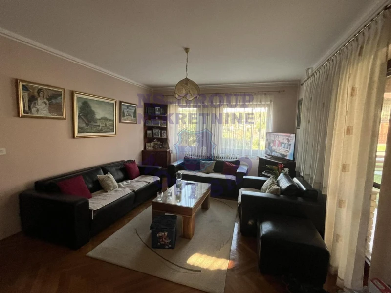 kuca na prodaju Bukovac 270m2 427545