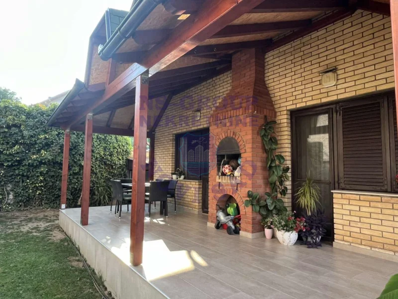 kuca na prodaju Bukovac 270m2 427545