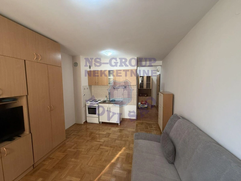 stan na prodaju Novi Sad, 25m2 573321