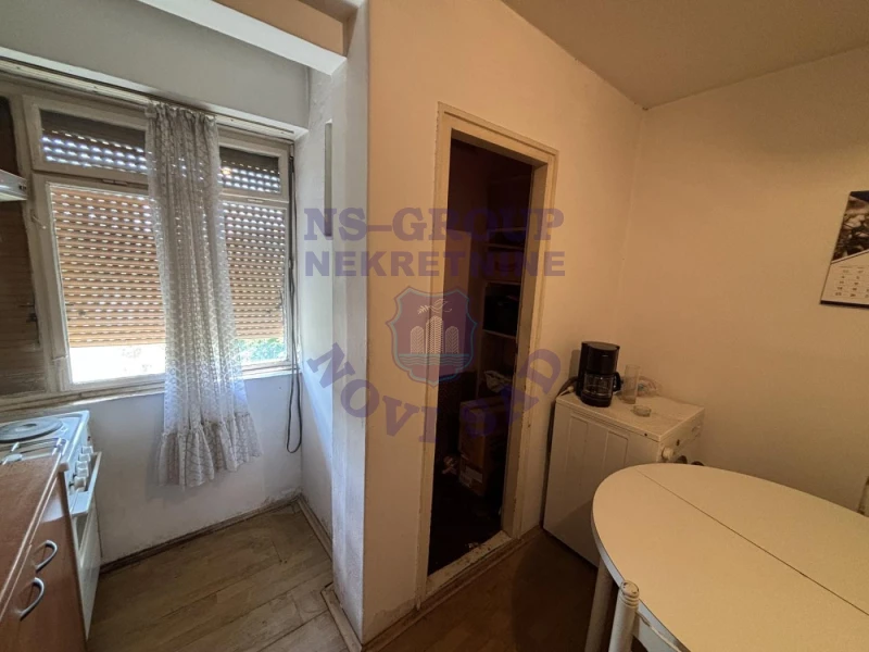 stan na prodaju Novi Sad 48m2 549987
