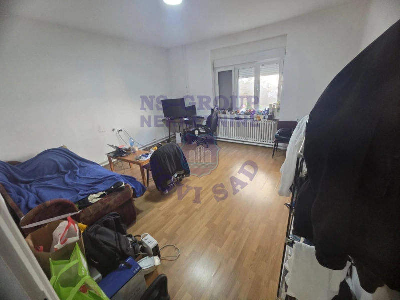 stan na prodaju Novi Sad, 50m2 573277
