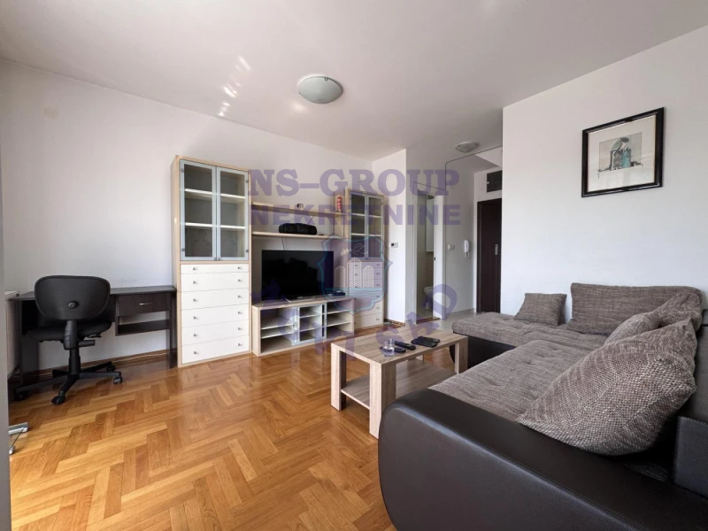 stan na prodaju Novi Sad, 86m2 573326