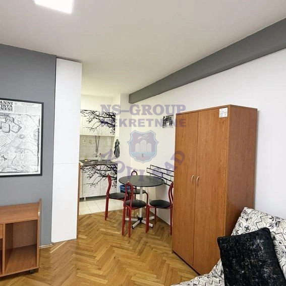 stan za izdavanje Novi Sad 44m2 16738