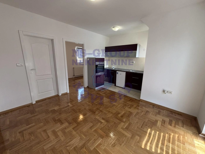 stan na prodaju Novi Sad, 29m2 573276