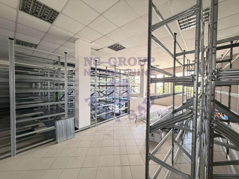 lokal na prodaju Novi Sad 307m2 573087