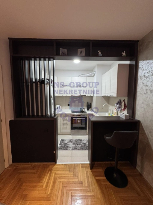 stan na prodaju Novi Sad 80m2 564674