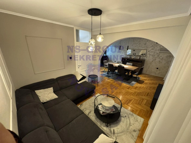 stan na prodaju Novi Sad 80m2 564674