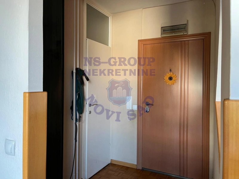 stan na prodaju Novi Sad 77m2 573215