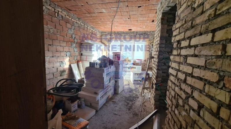 kuca na prodaju Veternik 122m2 572788