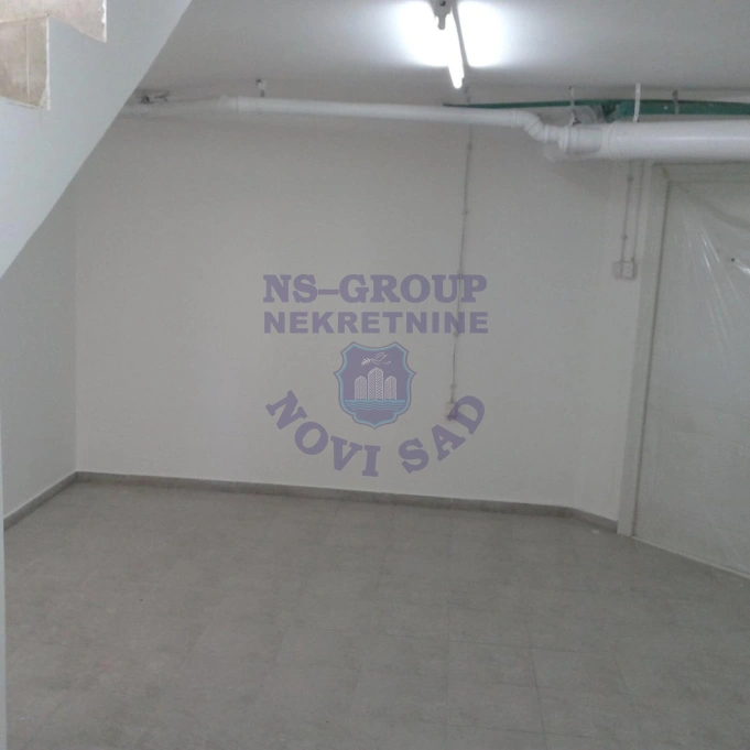 lokal na prodaju Novi Sad 120m2 561129