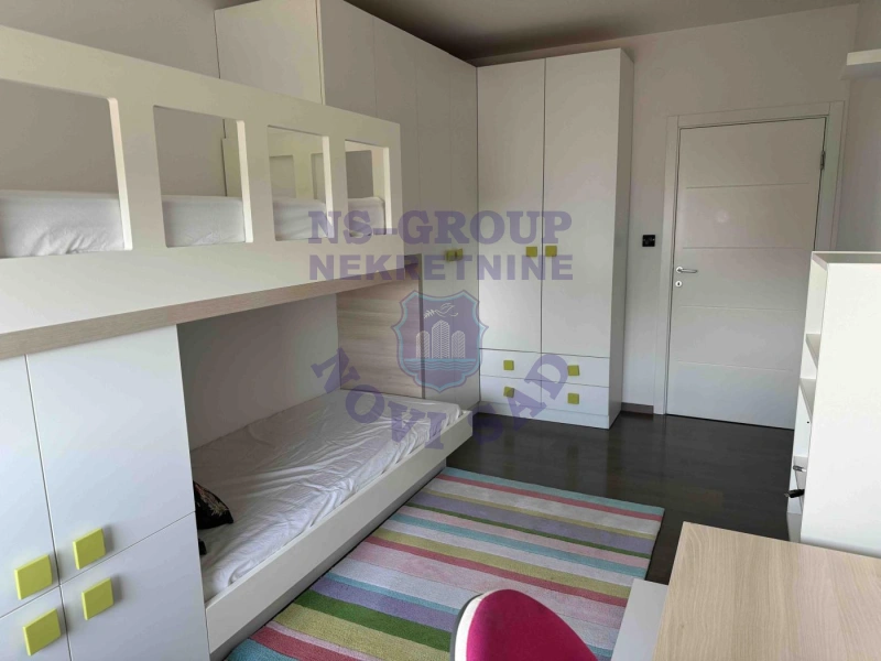 stan za izdavanje Novi Sad 114m2 16759