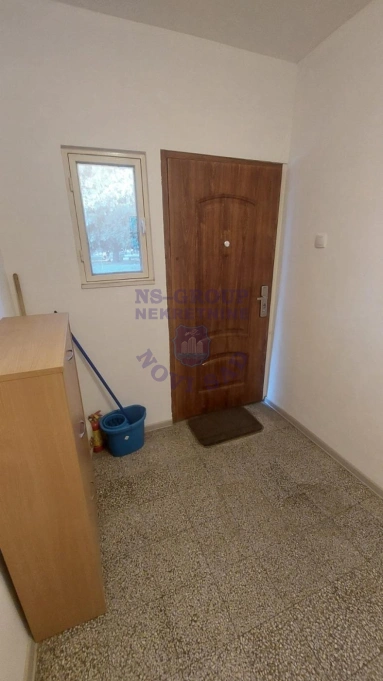 stan na prodaju Vrdnik 78m2 573437