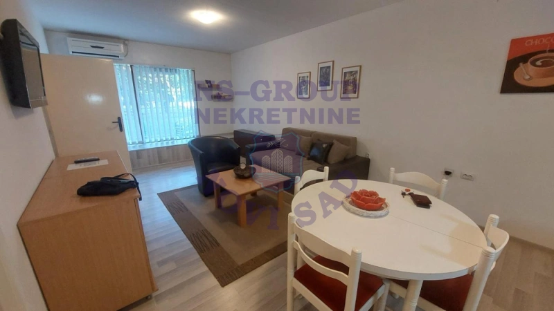 stan na prodaju Vrdnik 78m2 573437