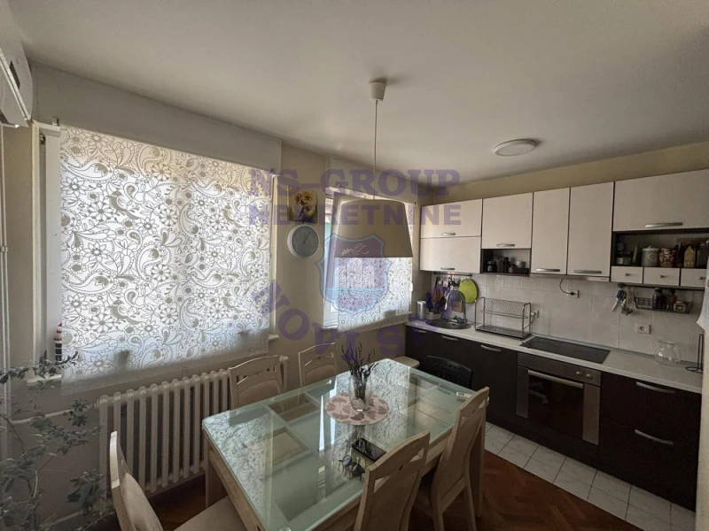 stan na prodaju Novi Sad 85m2 560463