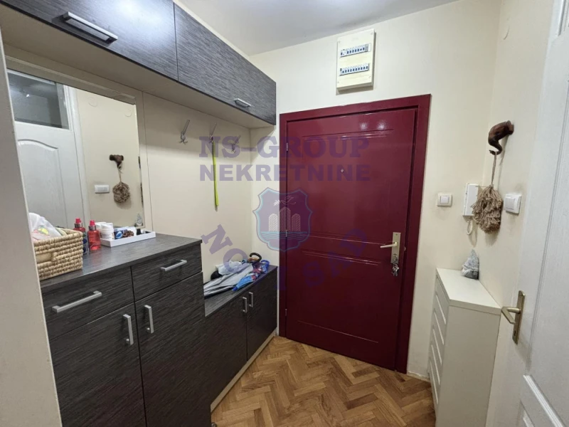 stan na prodaju Novi Sad 85m2 560463