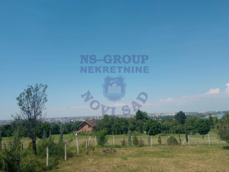 plac na prodaju Sremska Kamenica, 550m2 573092