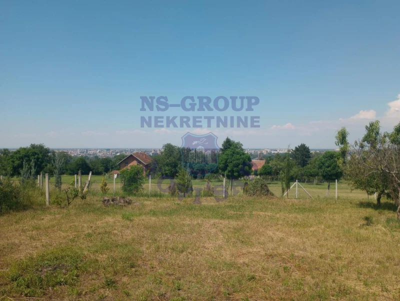 plac na prodaju Sremska Kamenica 550m2 573092