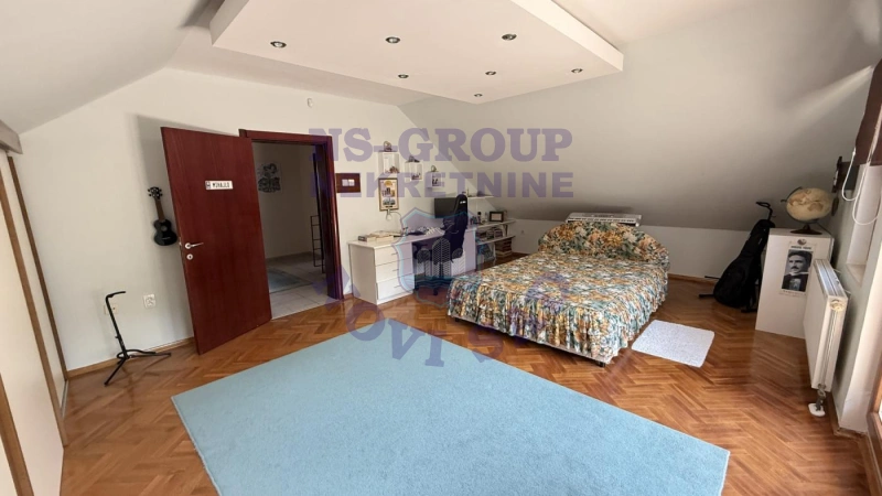 kuca na prodaju Sremska Kamenica 336m2 573373