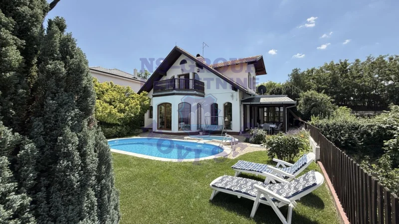 kuca na prodaju Sremska Kamenica 336m2 573373