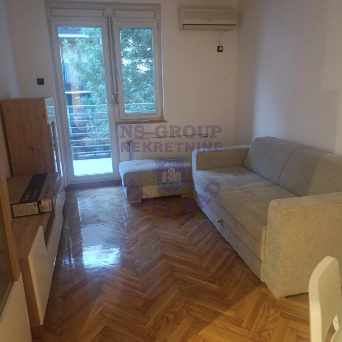 stan za izdavanje Novi Sad, 55m2 16769