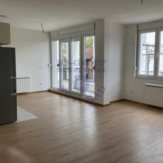 stan na prodaju Novi Sad, 77m2 16692