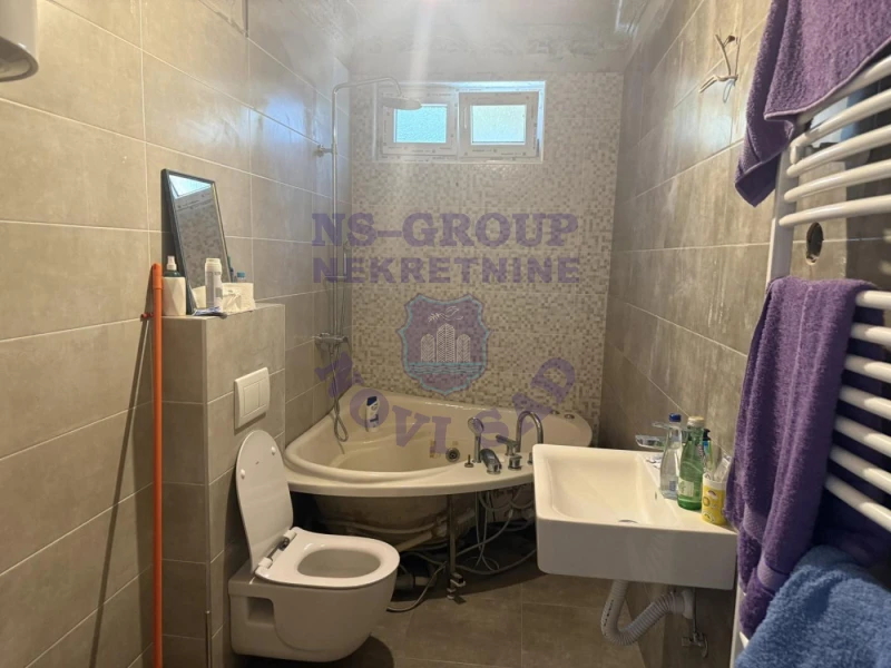 kuca na prodaju Novi Sad 240m2 573490
