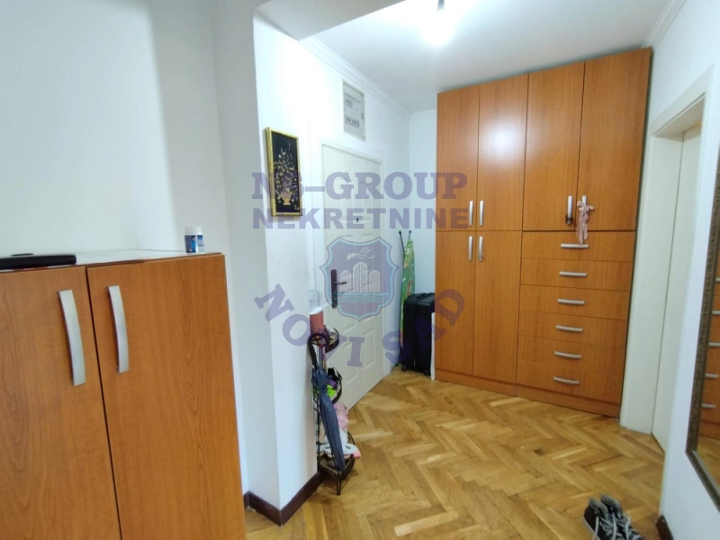 stan na prodaju Novi Sad 40m2 573501