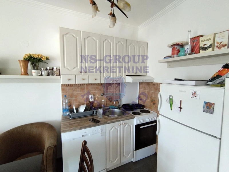 stan na prodaju Novi Sad 40m2 573501