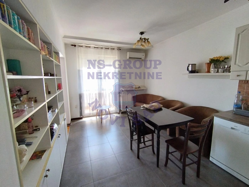 stan na prodaju Novi Sad 40m2 573501