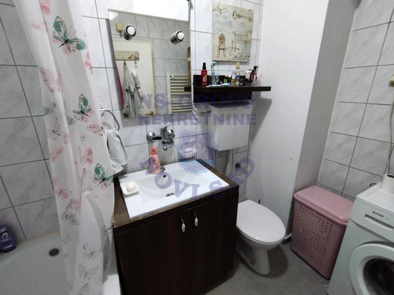 stan na prodaju Novi Sad 40m2 573501