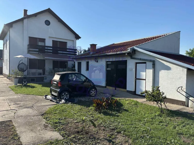 kuca na prodaju Rumenka 115m2 573470