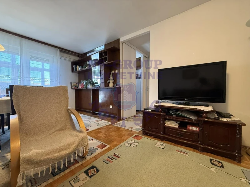 stan na prodaju Novi Sad 65m2 573598