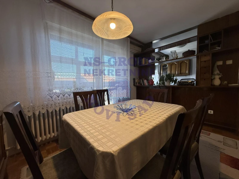 stan na prodaju Novi Sad 65m2 573598
