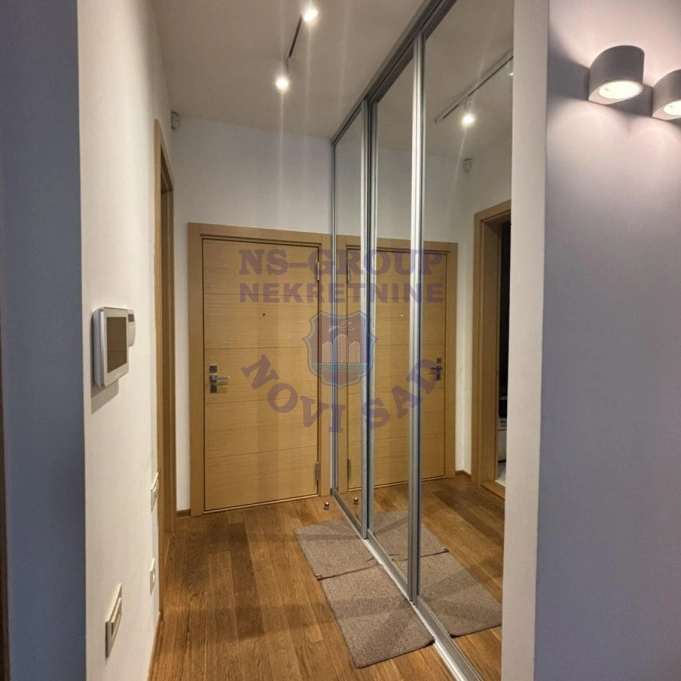 stan za izdavanje Novi Sad 101m2 16787