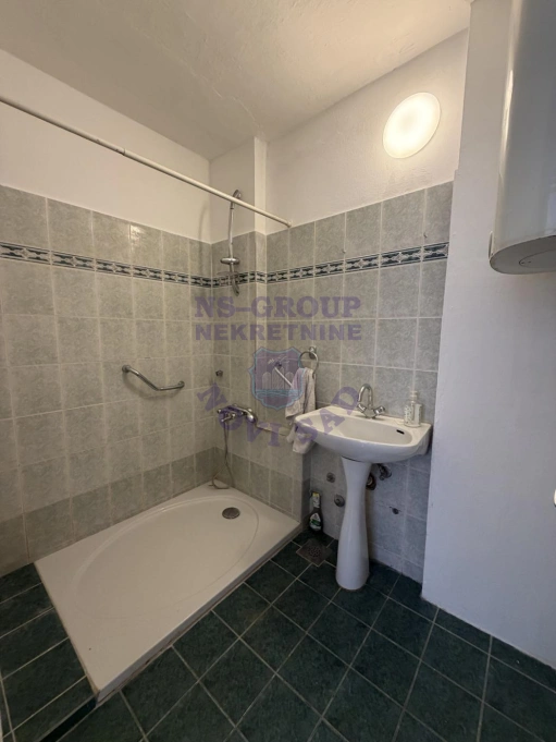 stan za izdavanje Novi Sad 94m2 16784