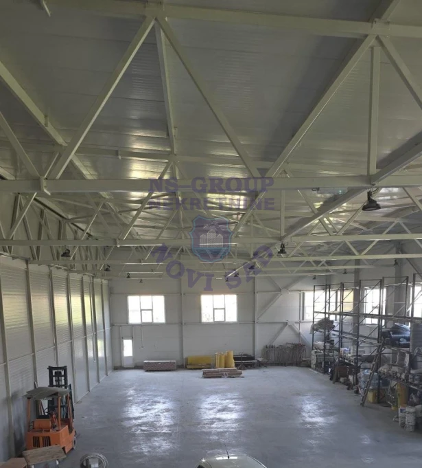 lokal za izdavanje Petrovaradin 600m2 16779