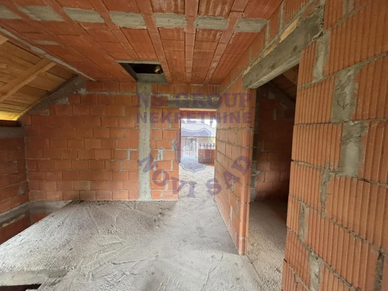 kuca na prodaju Petrovaradin 189m2 565575