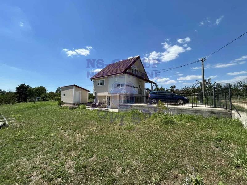 kuca na prodaju Krušedol 101m2 573559