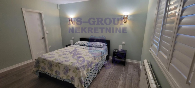 kuca na prodaju Petrovaradin 252m2 573225