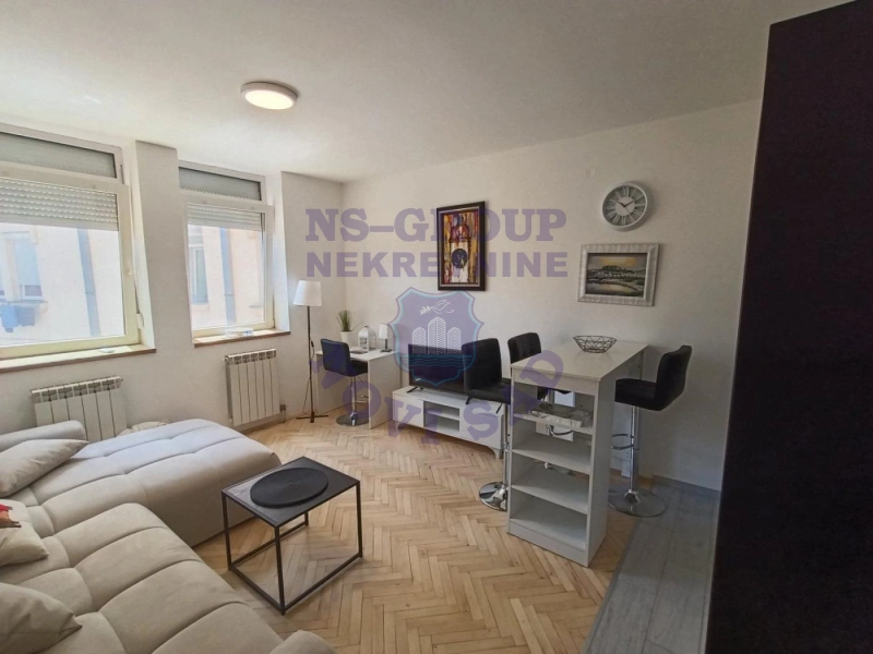 Stan na prodaju Novi Sad 27m2, 573176