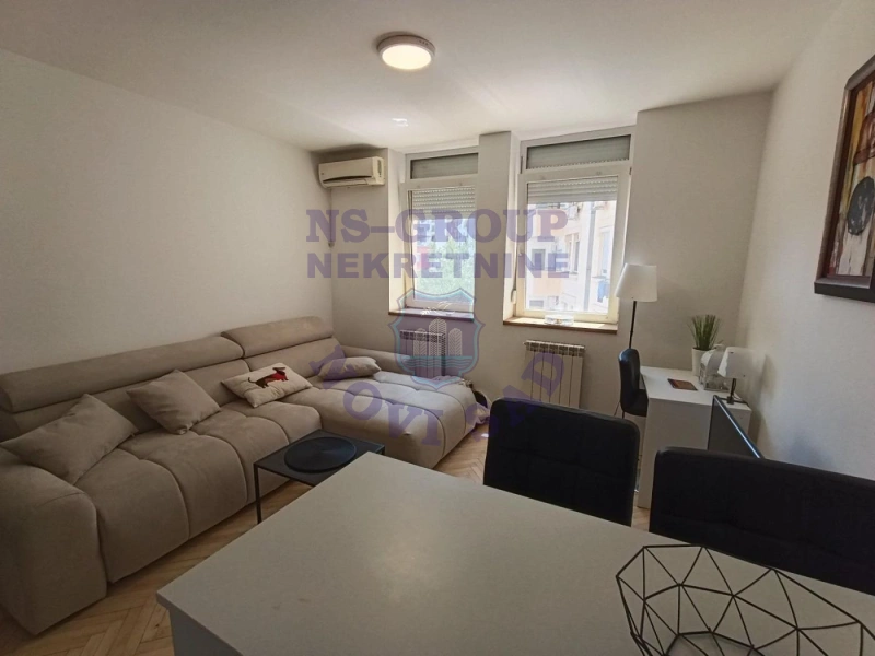 Stan na prodaju Novi Sad 27m2, 573176