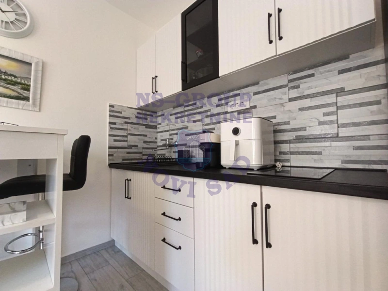 Stan na prodaju Novi Sad 27m2, 573176