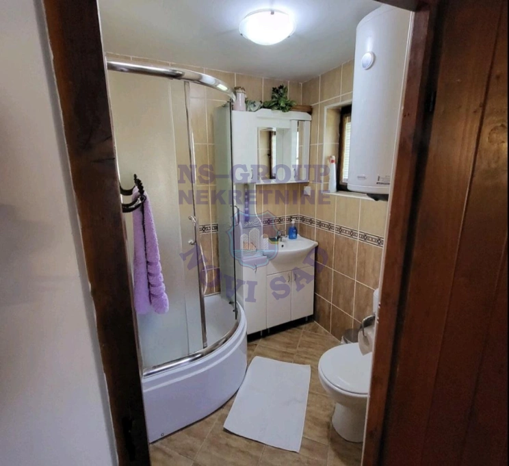 kuca na prodaju Sremska Kamenica 61m2 573575