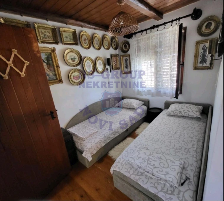 kuca na prodaju Sremska Kamenica 61m2 573575